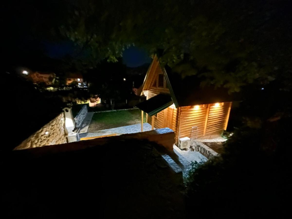 Brvnara Ricki Villa Cetinje Eksteriør billede