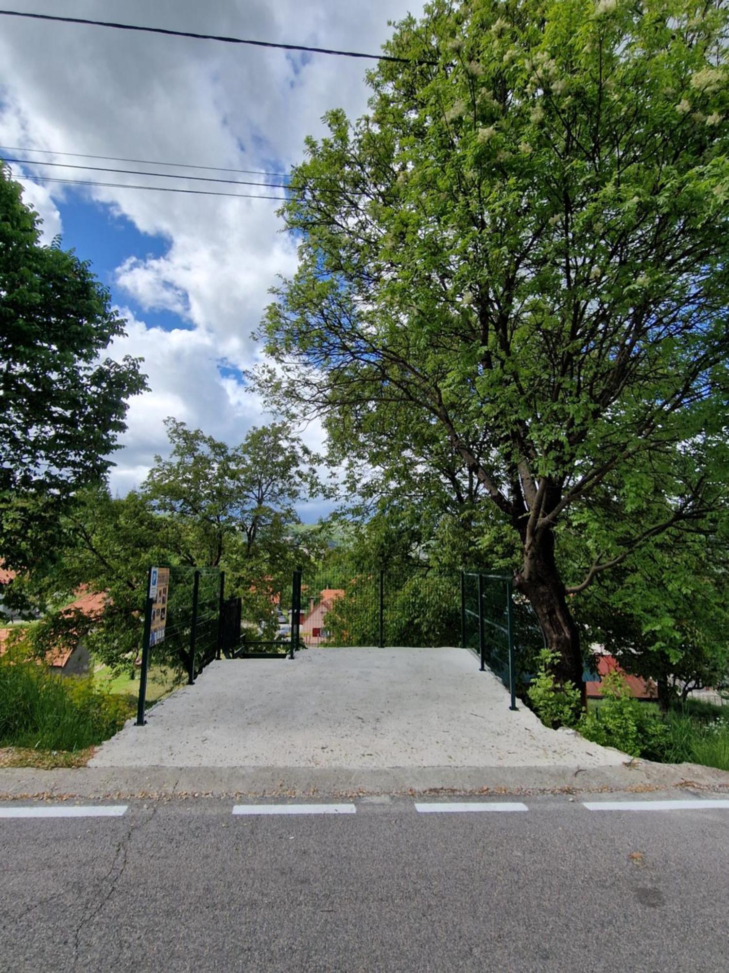 Brvnara Ricki Villa Cetinje Eksteriør billede